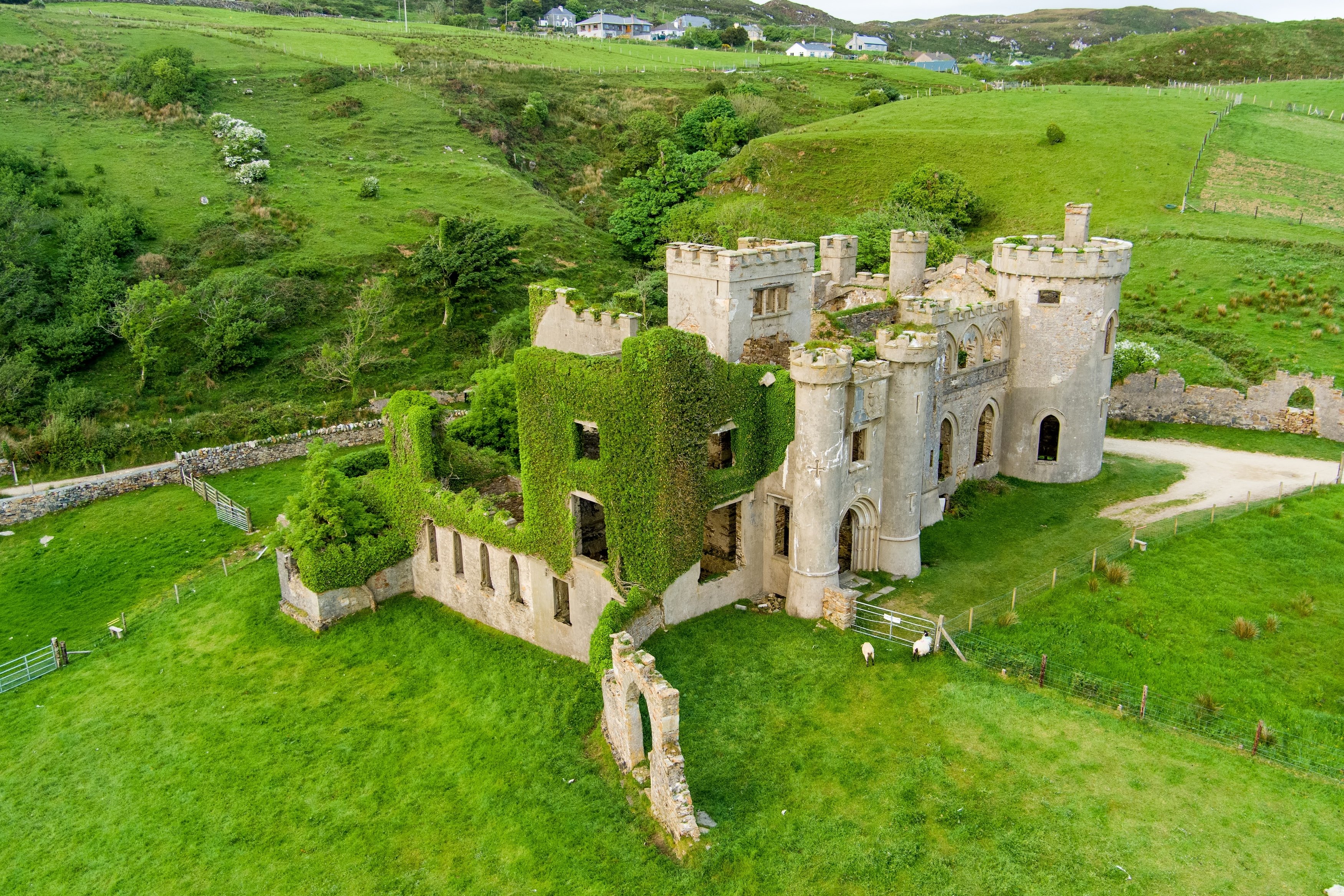 Clifden Castle from the air via Shutterstock.